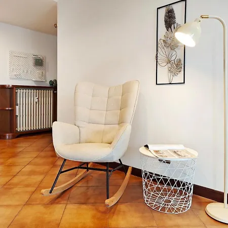 Apartment 2d View