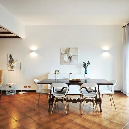 2d View Apartment